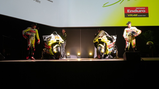 Simak livery Ducati Desmosedici GP yang siap membawa Marco Bezzechi (kiri) dan Fabio Di Giannantonio (kanan) dari Pertamina Enduro VR46 Racing Team melaju di MotoGP 2024 [Pertamina Lubricants].